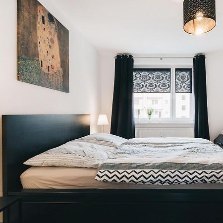Schlummi Gemuetliche Zentrale & Saubere Wohnung Dresden Eksteriør bilde